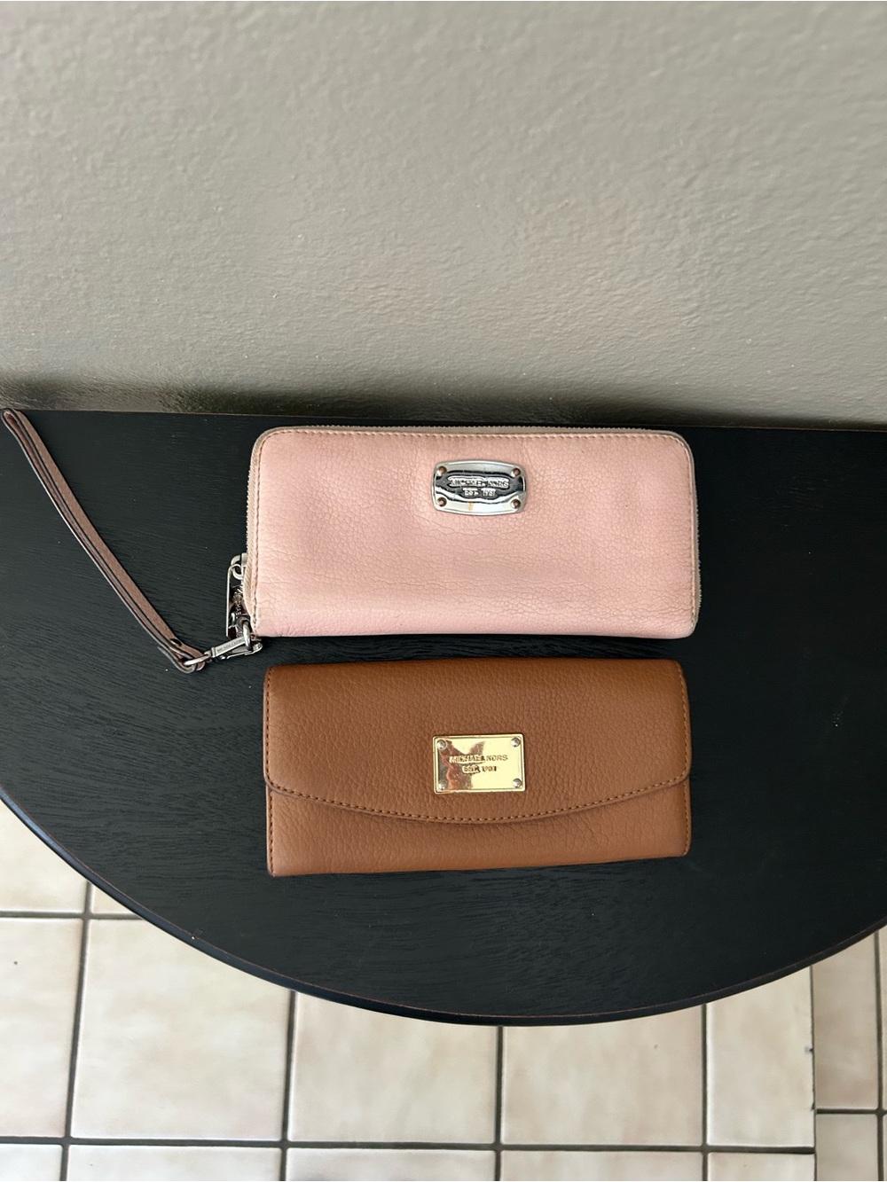 Michael Kors Pink Pebble Zip Wristlet and Brown Continental Wallet Set